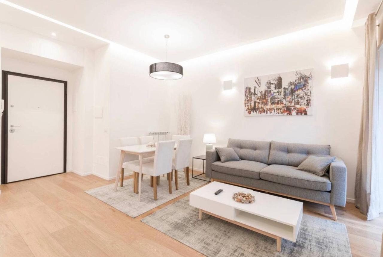 Lovely Flat In Piazza Morosini Lägenhet